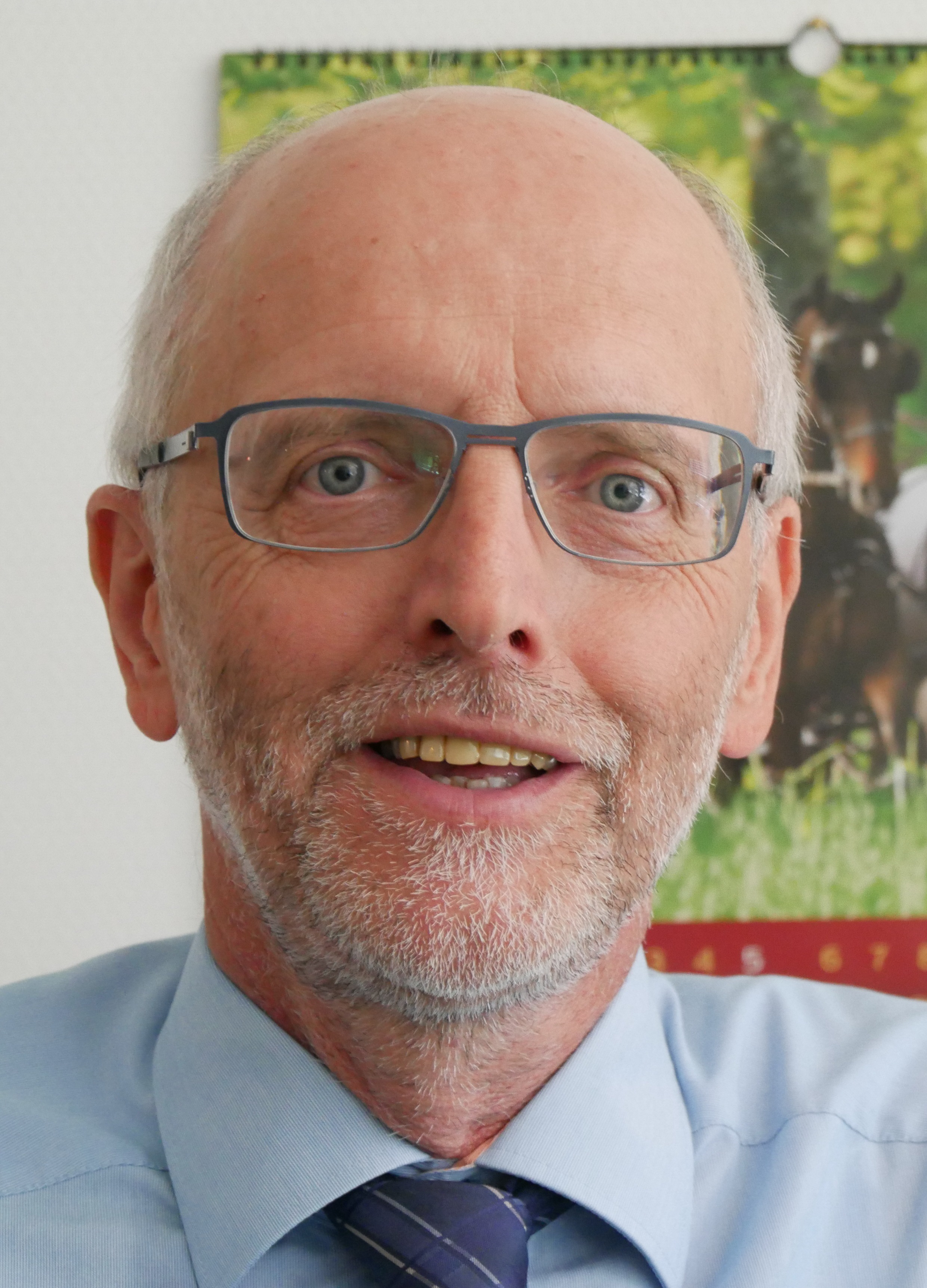 Dr. Eberhard Goll